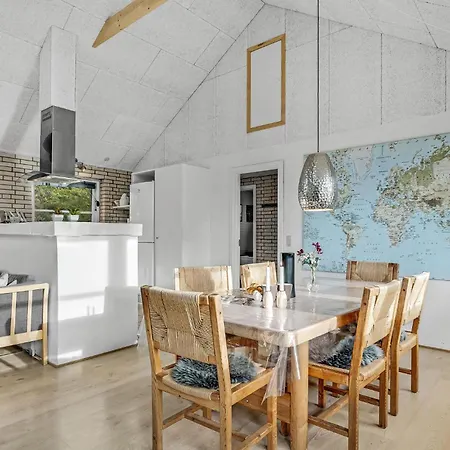 Tatil Evi Nice Home In Romo With Kitchen